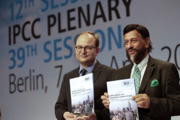 Begynd at planlægge for katastrofal global opvarmning, siger EU's toprådgivere