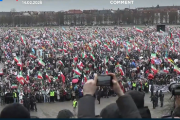 Den Korte Avis | 250.000 demonstrerede i München til støtte for oprøret i Iran, og shahens søn Reza Pahlavi talte – men hvor var medierne?