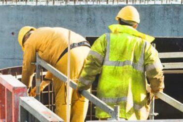 Den Korte Avis | DF: Arbejdsgiverne vil have mere udenlandsk arbejdskraft – en bekvem undskyldning for at trykke lønnen