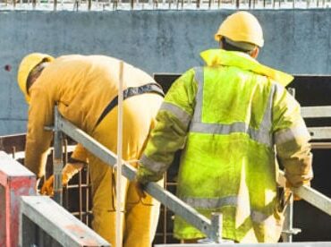 Den Korte Avis | DF: Arbejdsgiverne vil have mere udenlandsk arbejdskraft – en bekvem undskyldning for at trykke lønnen