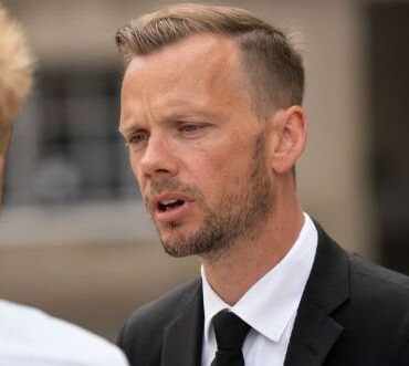 Den Korte Avis | Kriminelle storfamilier skal sidestilles med bandemedlemmer, siger regeringen