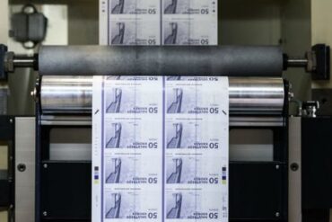 Den Korte Avis | Dansk økonomi står stærkt – men krigen i Mellemøsten kan betyde en inflation på 4,5 procent