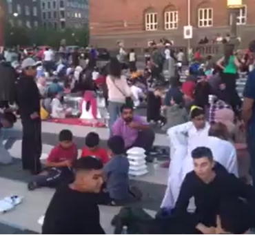 Den Korte Avis | Islams voksende indflydelse har ikke fyldt meget i TVs store debatter, men danskerne er kritiske og siger fra i ny Gallup-måling