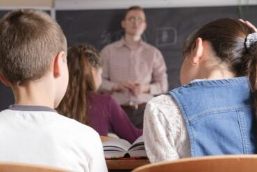 Den Korte Avis | Ny CEPOS-analyse: Mange elever dumper i 9. klasse – men der er store forskelle mellem kommunerne – se dem her