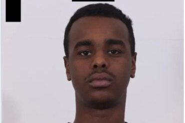 Den Korte Avis | Osman Ali har fået en stribe advarsler, men nu fik dommeren nok og dømte ham til udvisning – hvis det altså bliver til noget…