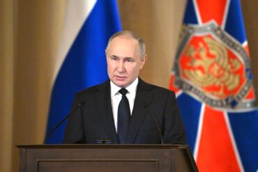 Den Korte Avis | Putin hjælper Iran i krigen mod USA – hvad siger Trump?