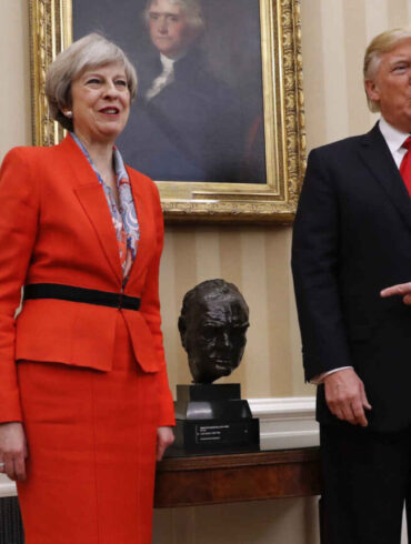 Historikeren Victor Davis Hanson sammenligner Trump med Churchill