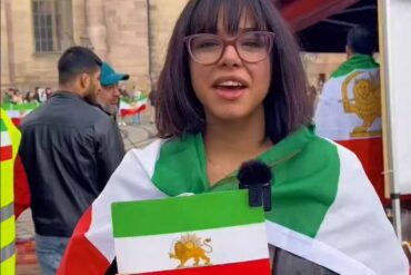 – Jeg er perser, jeg er ikke muslim